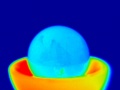 Sphere fluorite chauffee thermographie.JPG